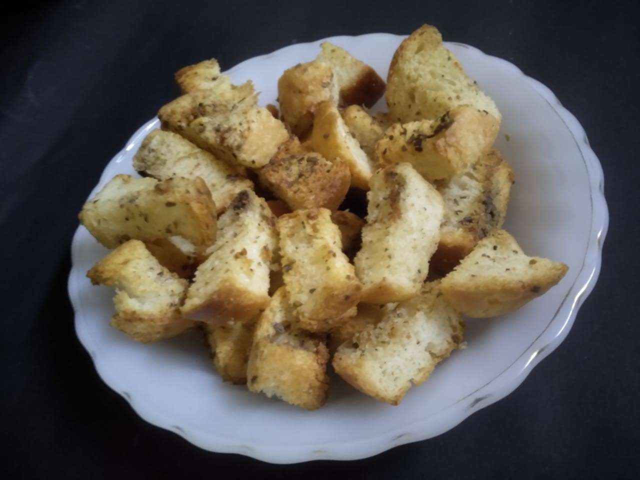 Recipe: Croutons by Bhavika M